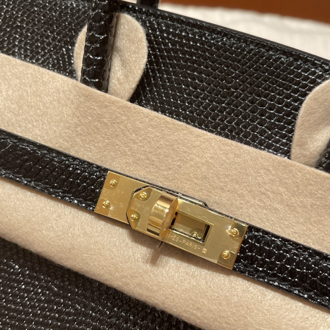 에르메스 버킨백25 블랙 금장 리자드 가죽